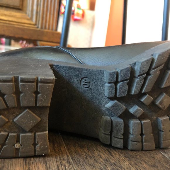 Matt & Nat Vegan Leather Boots - Picture 3 of 4